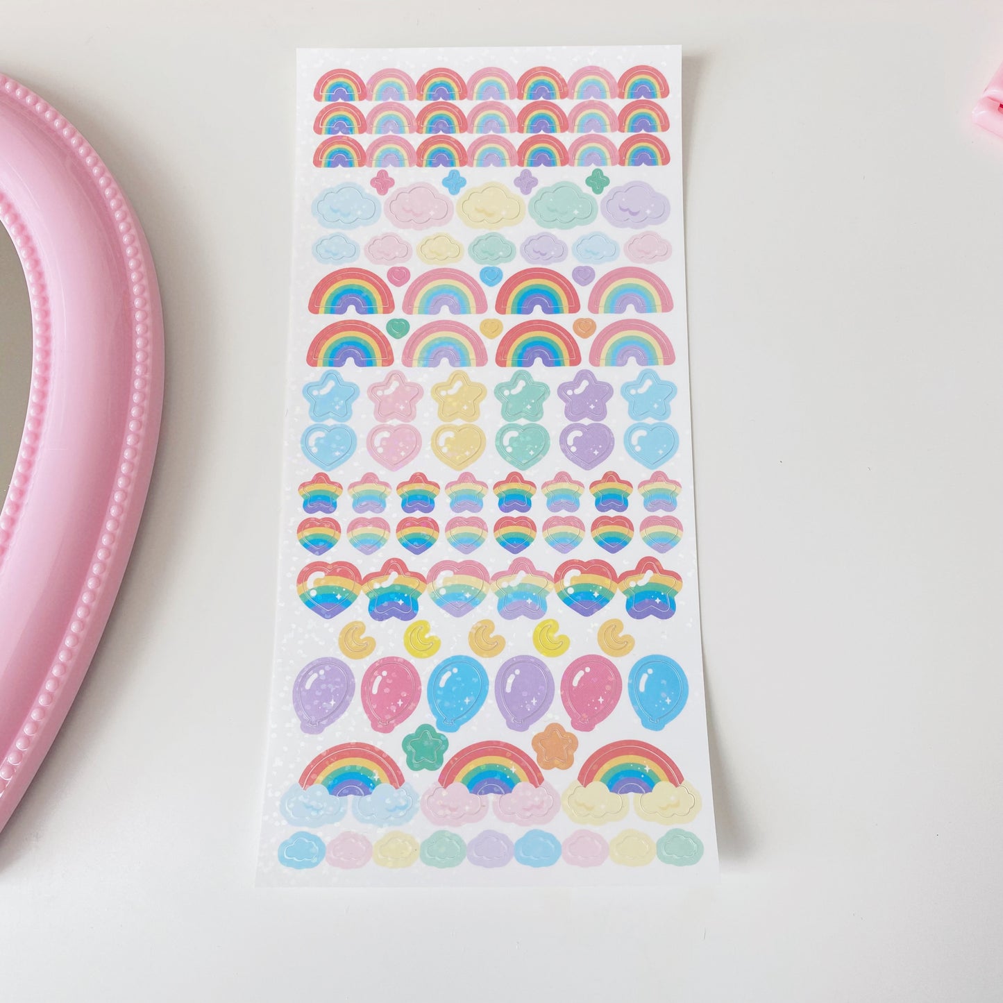 Holographic Deco Shapes