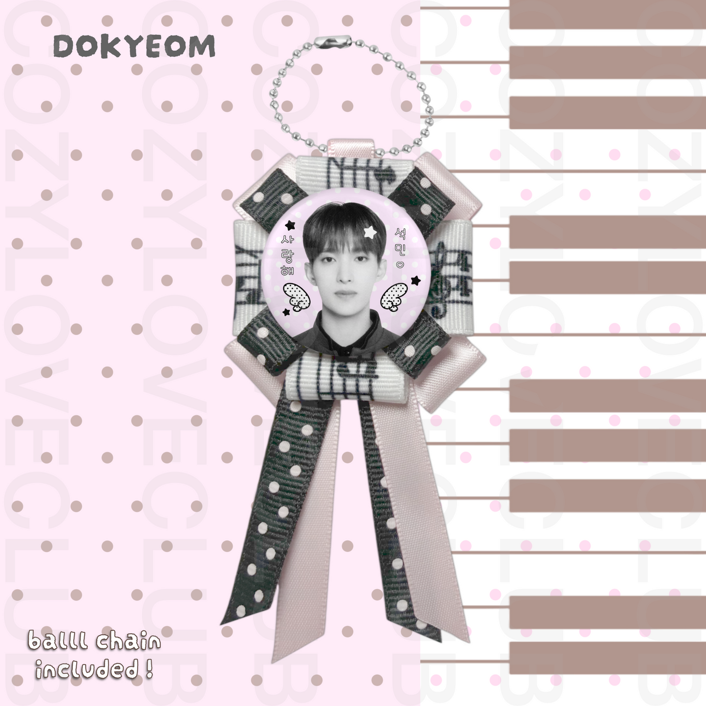 Seventeen Rosette Ribbon Keychain [ WHITE POLKA VER. ]